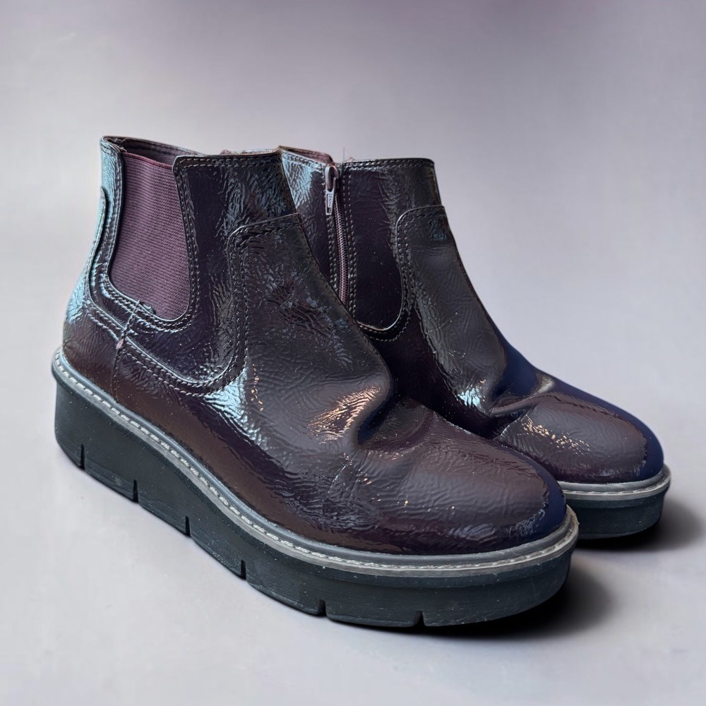 Clarks Women Airabell Zip Burgundy Patent Leather Wedge Ankle Boots 8.5 26164224